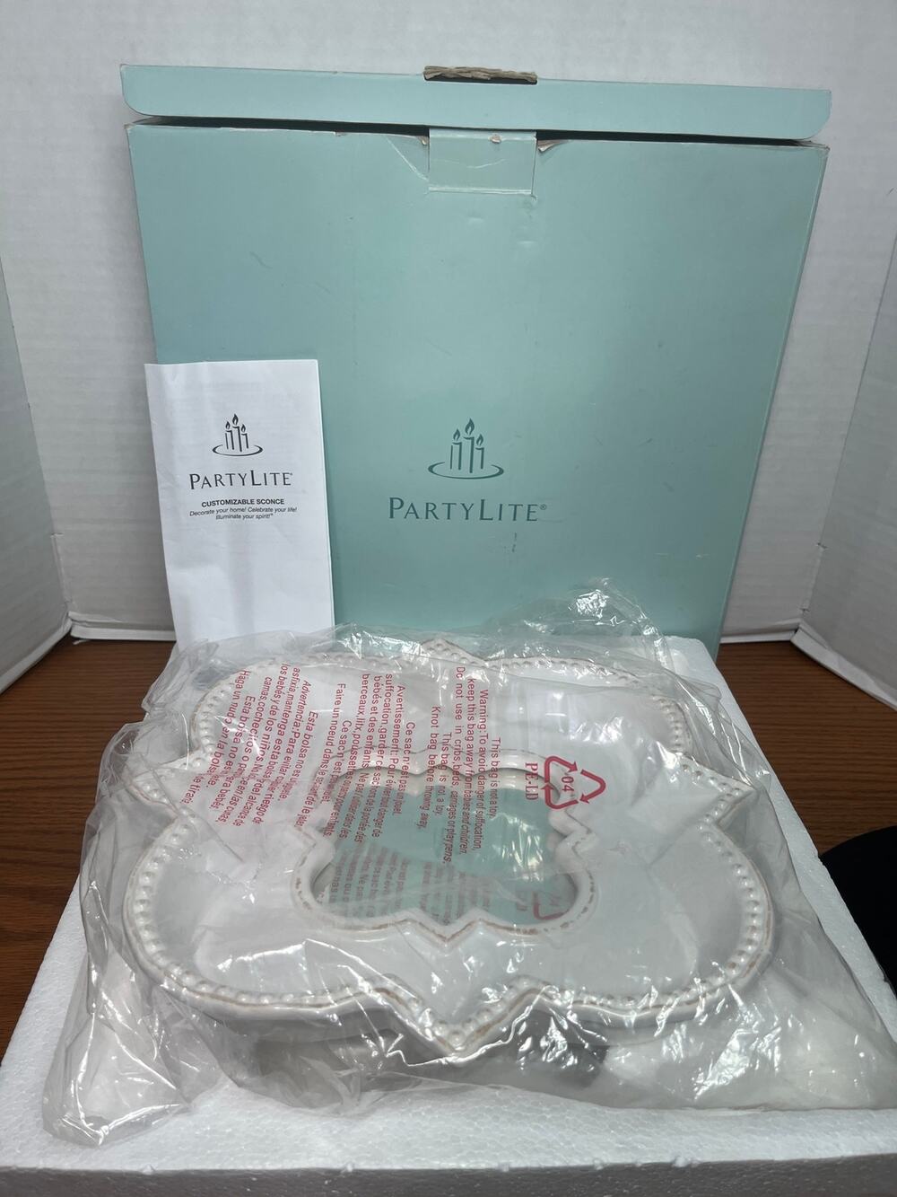 PartyLite Villa Bianca P90568T White Stoneware Mirrored Candle Tray New Open Box